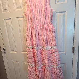 Pink gingham striped Lilly Pulitzer women’s dress, Spring 2022